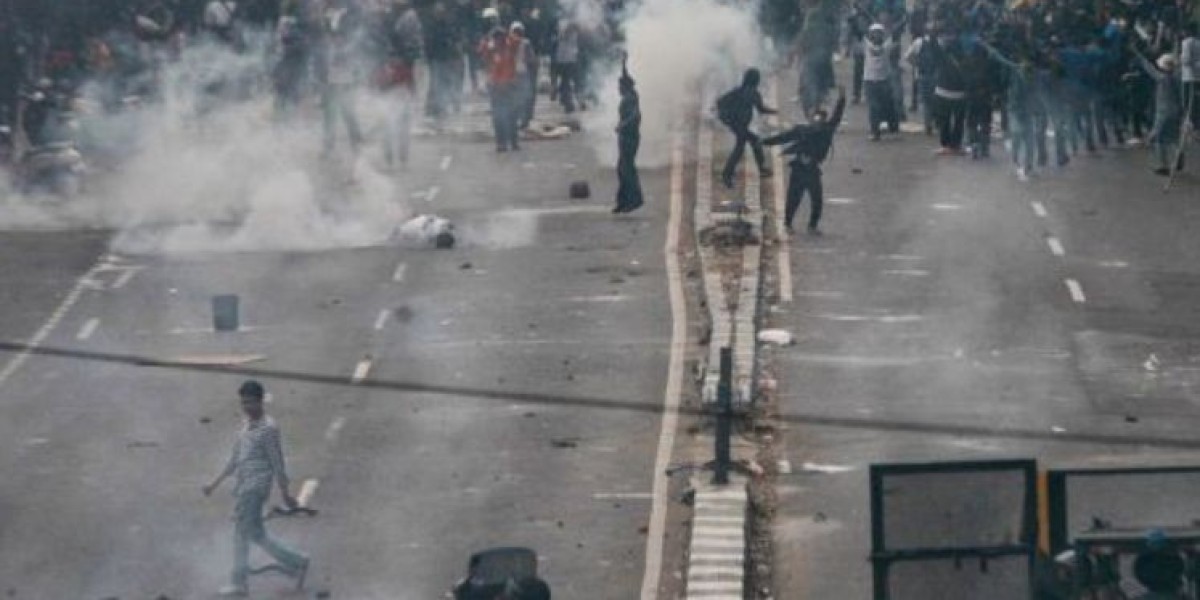 Mass Protests Shake Indonesia Over Lawmakers’ Lavish Perks Amid Violence and UN Calls for Justice…