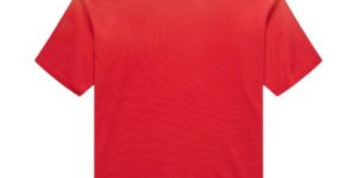 Essentials Hoodie with Logo: A Staple in Casual Streetwear Fashion