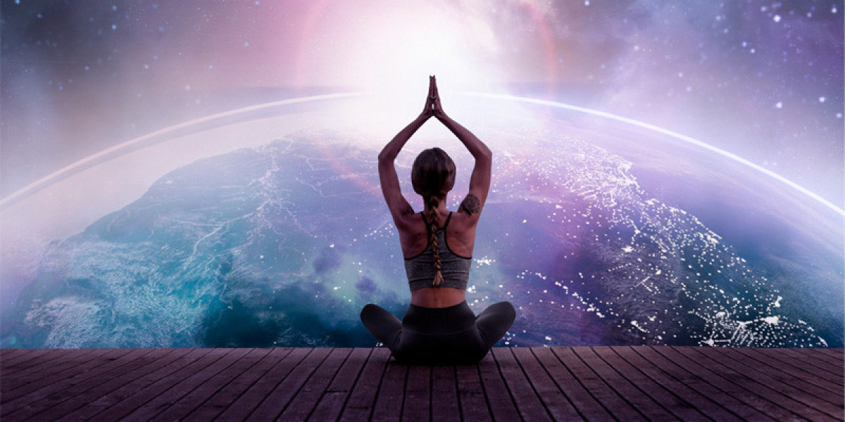 Astrology and Manifestation: Aligning Your Desires with Cosmic Forces