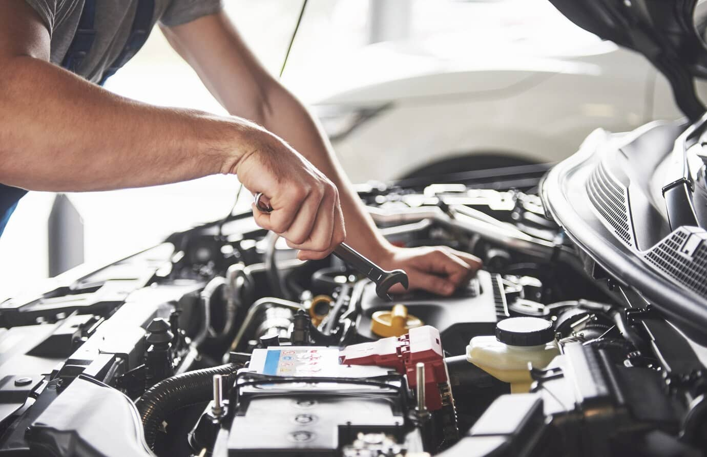 Choosing the Right Car Service Center: Shop vs. Mobile Service – Kimtec Automotive