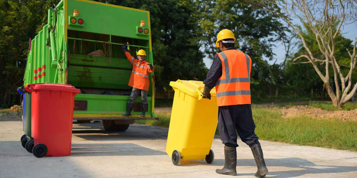 The Benefits of Regular Waste Removal Services for Homeowners