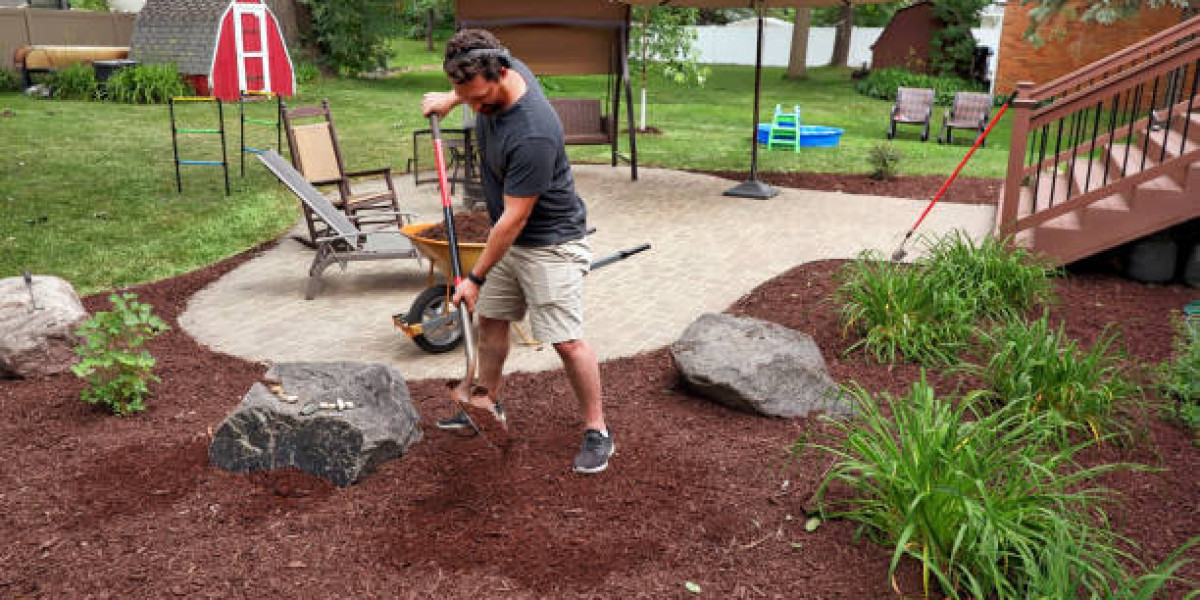 Sustainable Design: How Organic Ground Covers Beautify Outdoor Spaces