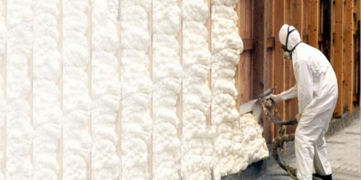How Experts Make Spray Foam Insulation More Effective