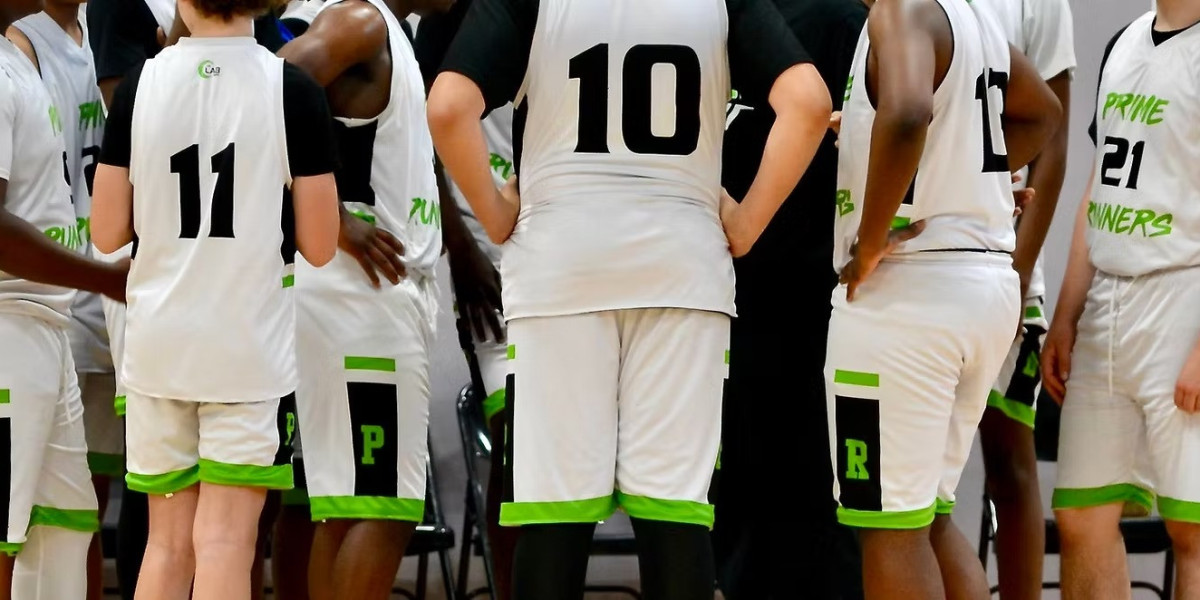 Key Factors That Influence Football Odds In England