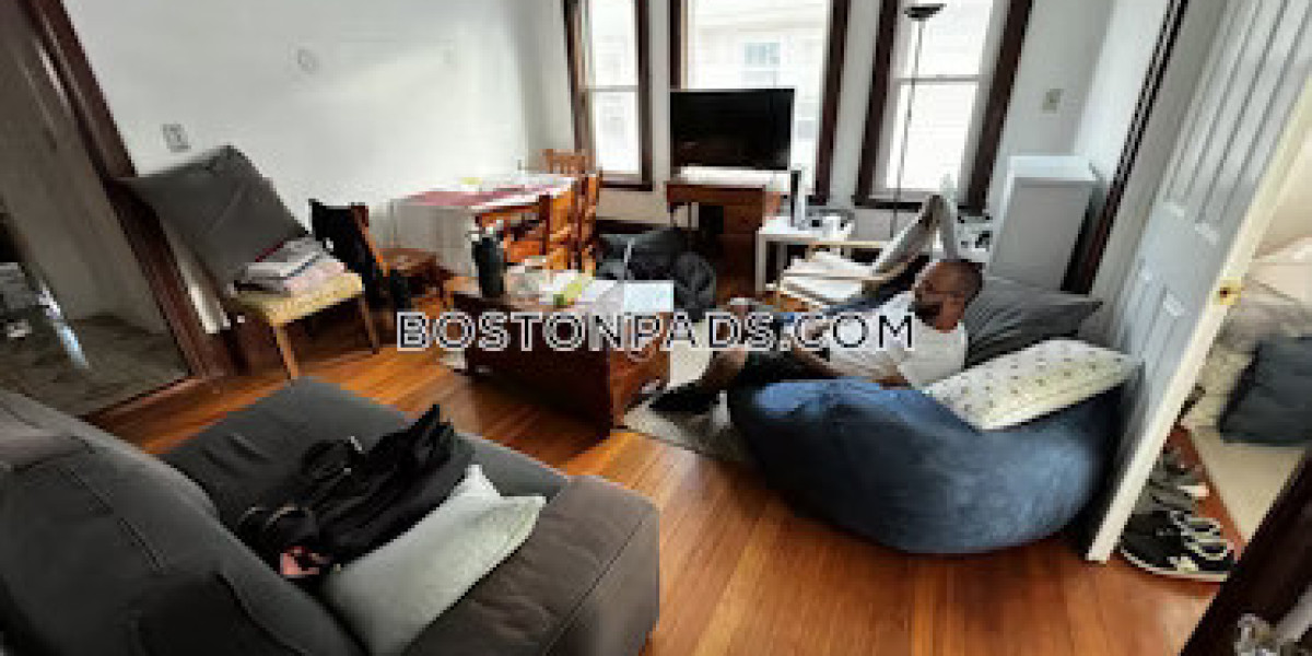 The Brooks Estate Legacy Surrounds Medford Apartments