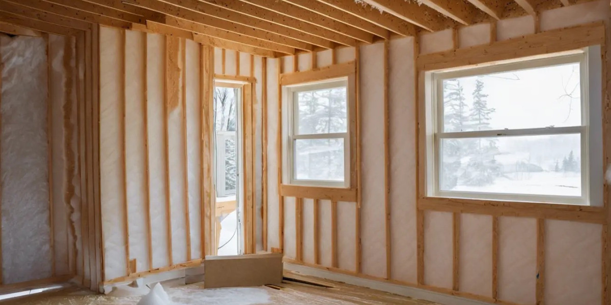 How Spray Foam Supports Energy Efficiency Compliance in Tallahassee, FL