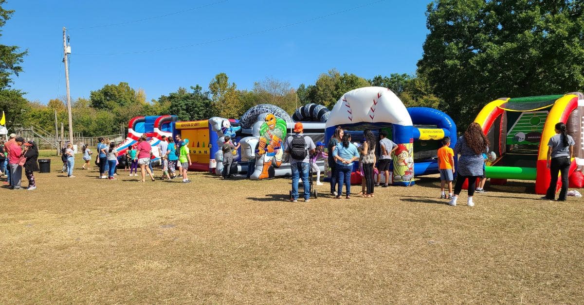 Why Hiring a Company Picnic Planner Ensures Success