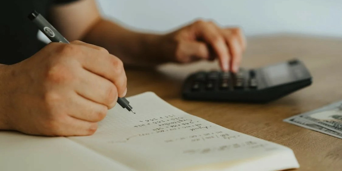 Best tax accountants for small businesses – Do you want to hire?