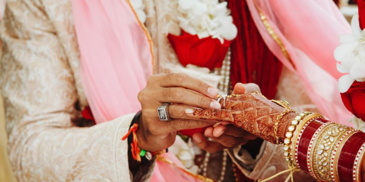 Maintaining Family Traditions in a Modern Marathi Marriage