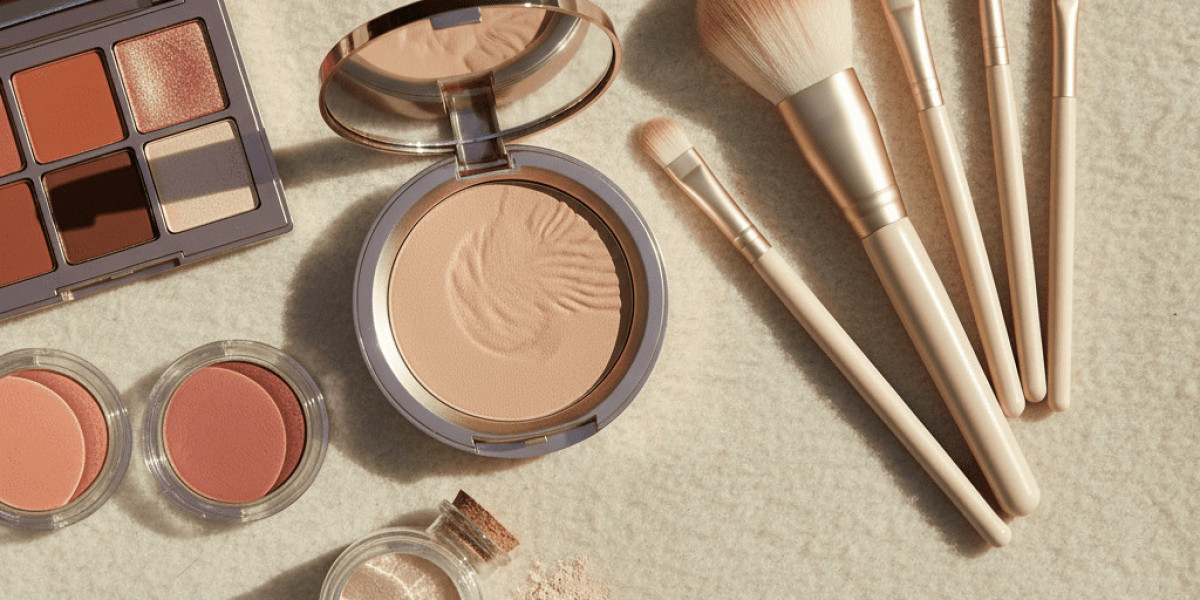 Powder Foundation: What It Is and How to Use It