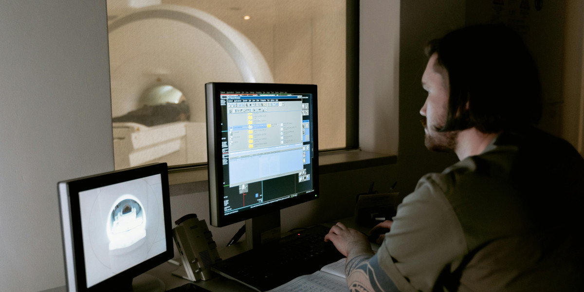 Why Working with a Medical Staffing Agency Could Boost Your Healthcare Career