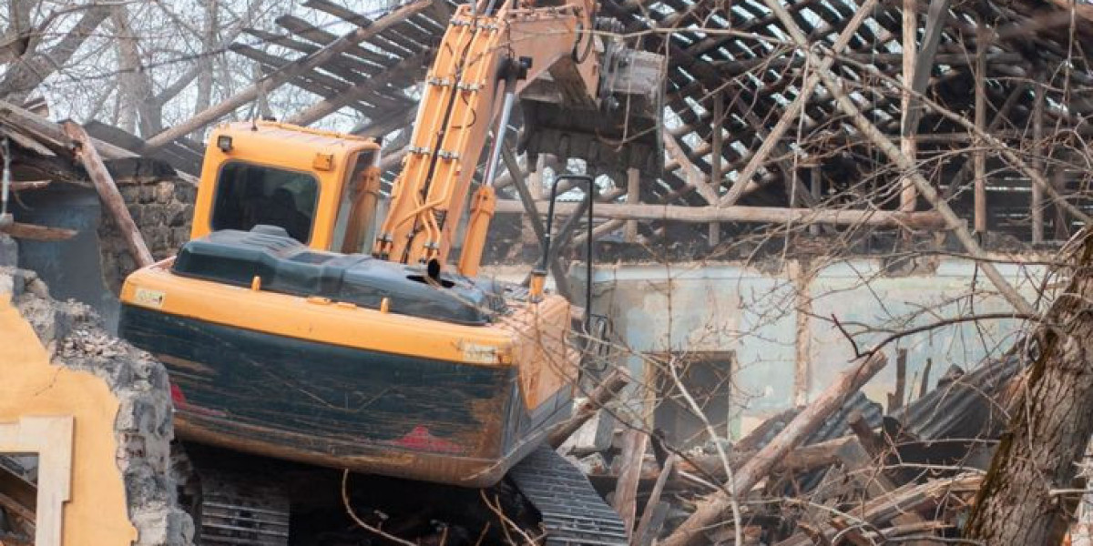 Gebäudeabbruch mit System: Präzision, Sicherheit und Nachhaltigkeit für Ihr Bauprojekt