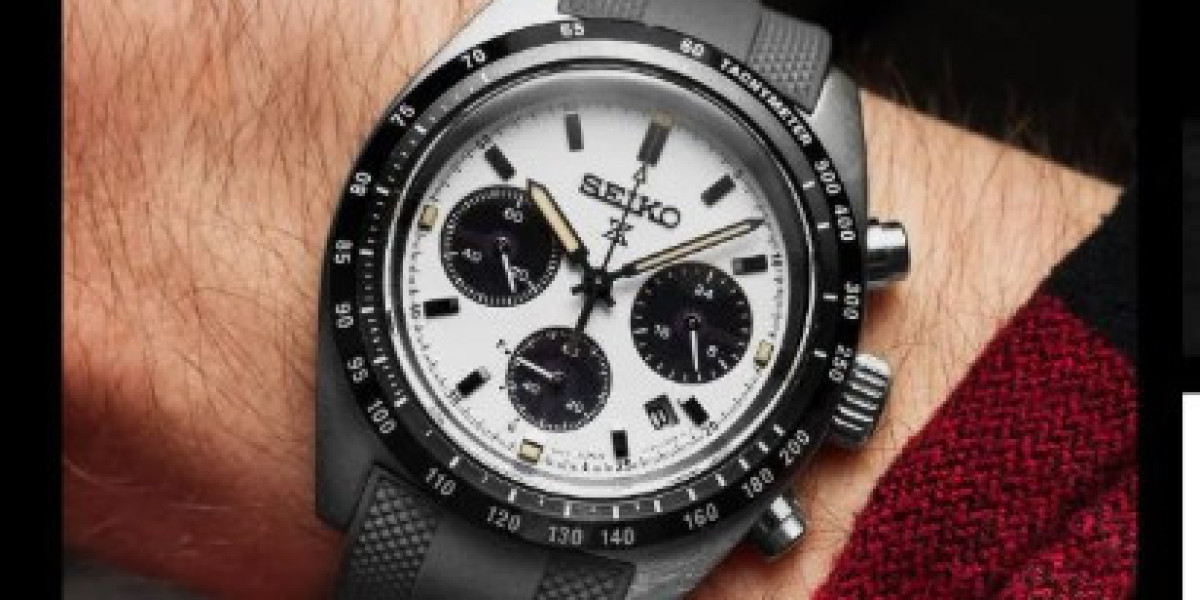 The Ultimate Guide to Rubber Watch Straps: Style, Durability, and Comfort