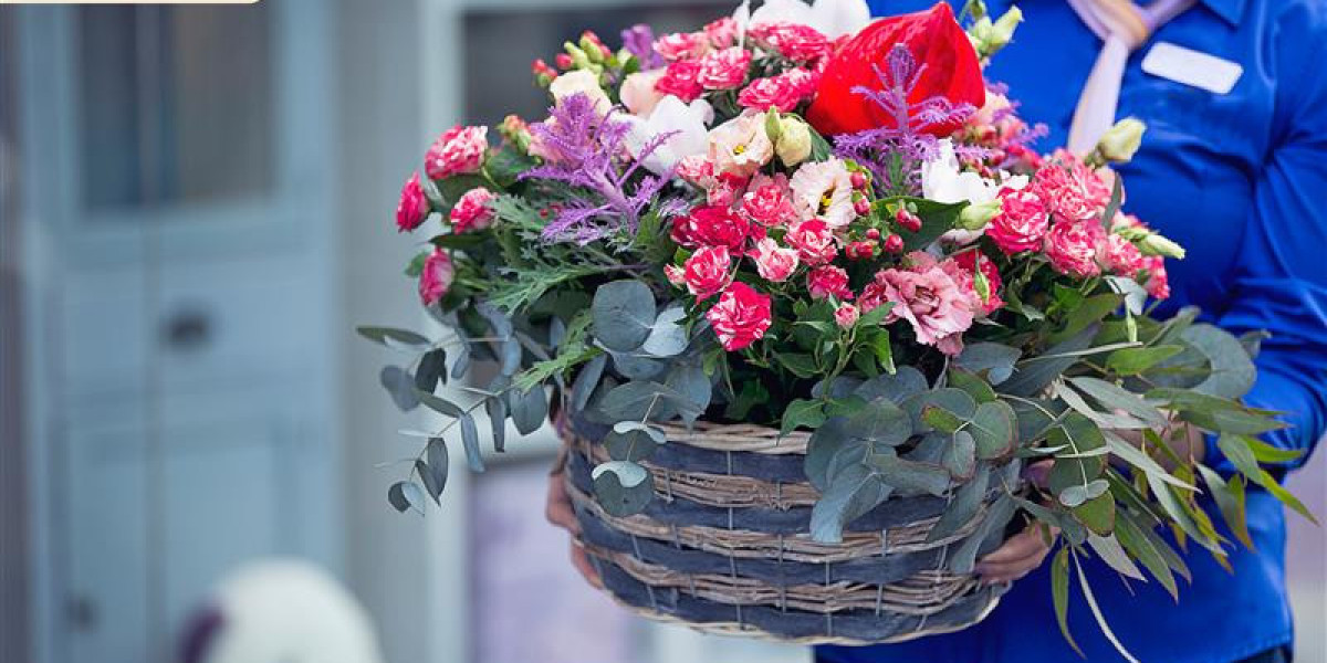 Send Love with Gorgeous Valentine’s Day Flowers in Thane Same-Day Delivery