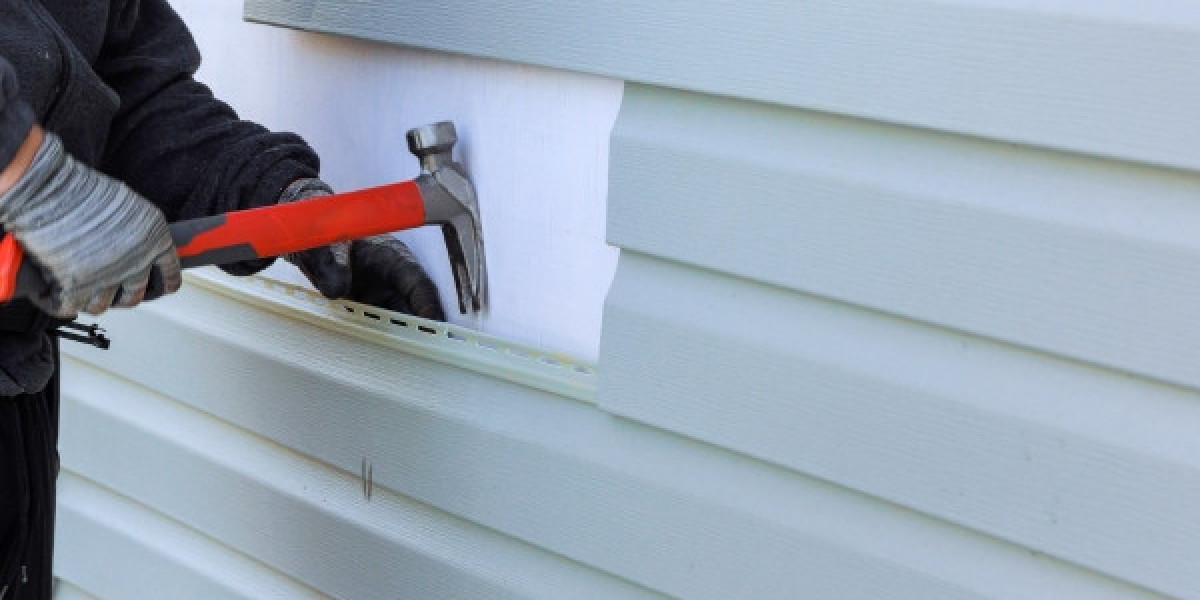 Transform Your Home’s Exterior with Expert Siding Replacement in Iowa City