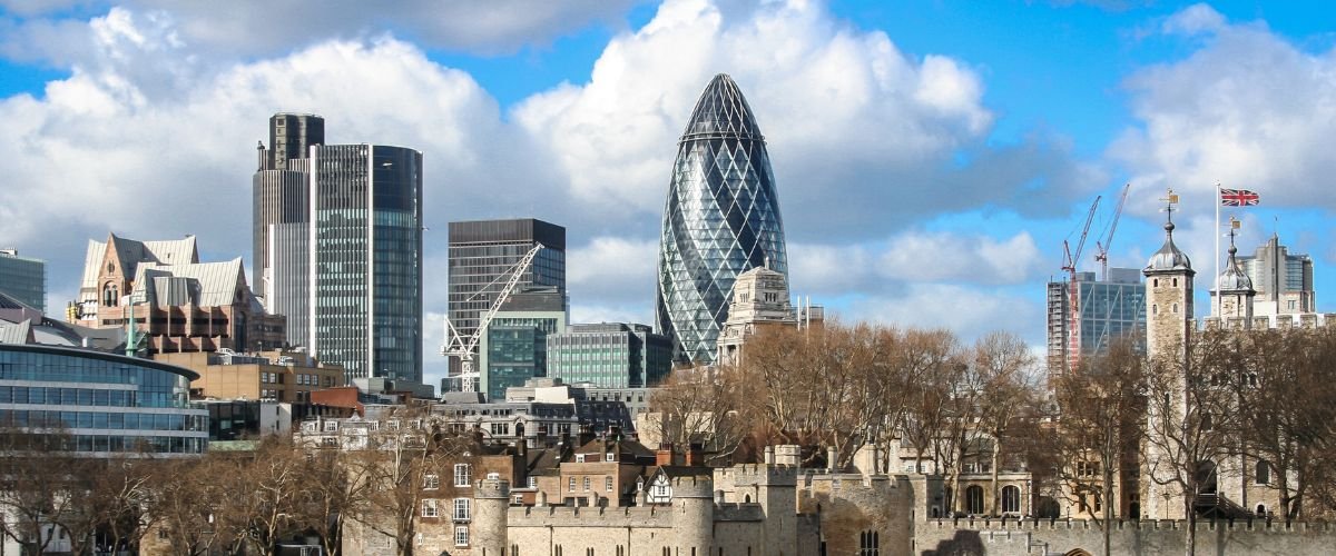 Emirates Airlines London Office – Flights, Booking & Customer Services - airlinelocations.com