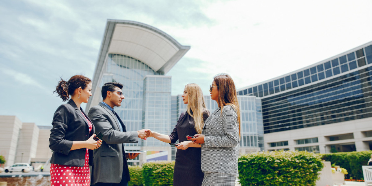 How the Best Recruitment Agency in UAE Supports Strategic Leadership Growth