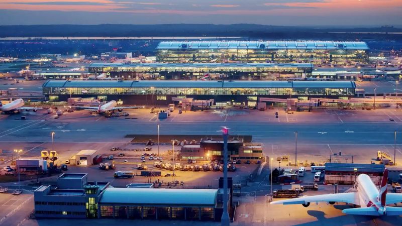 Lufthansa Airlines Heathrow Airport Terminal LHR