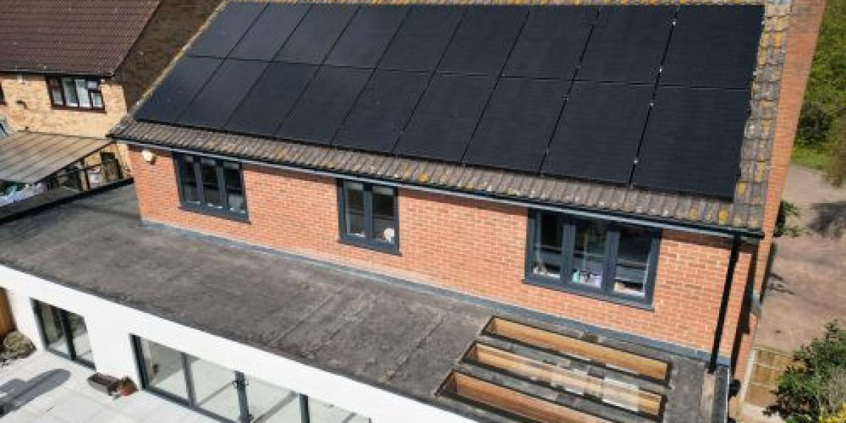 Solar Panel Installers Lincolnshire: Powering Homes and Businesses with Clean Energy