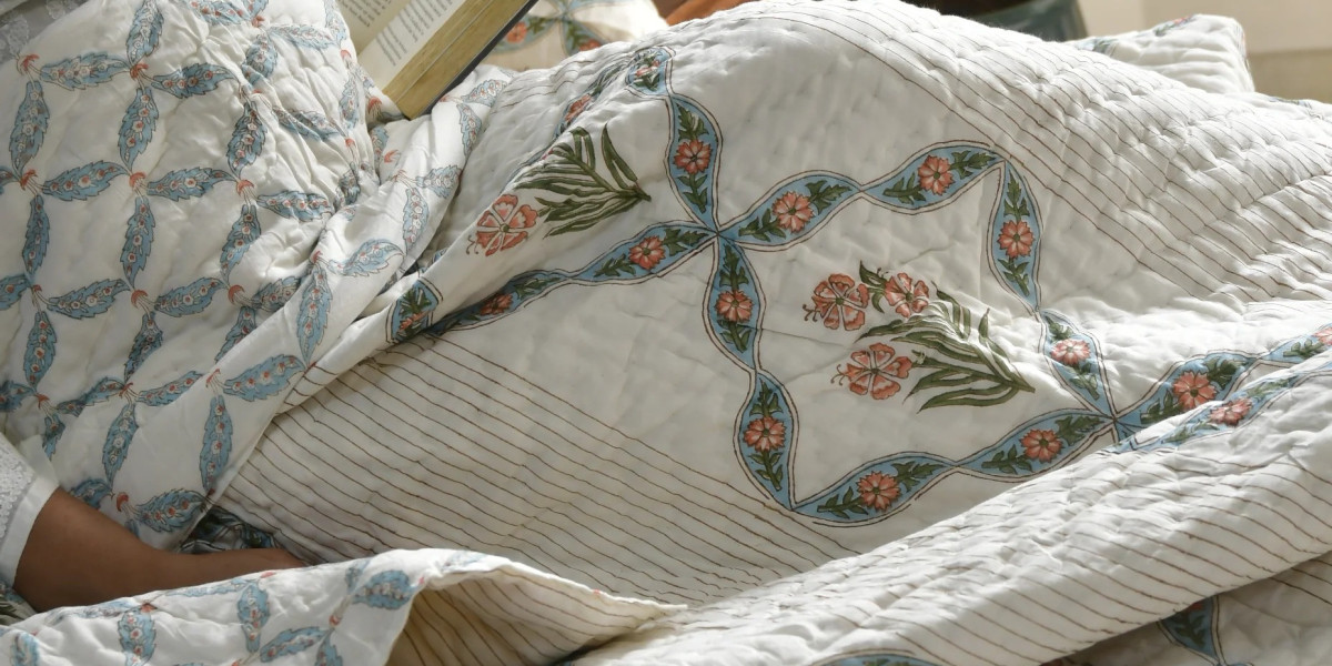 Elevate Home Comfort with Fabamber’s Premium Dohar & Cushion Covers