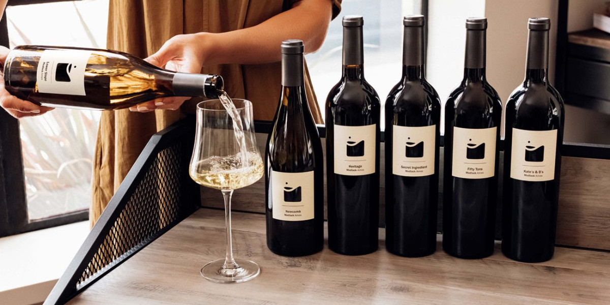 The Bottle Cellar – Discover the Finest Japanese Whisky and the Best White Wine for Every Occasion