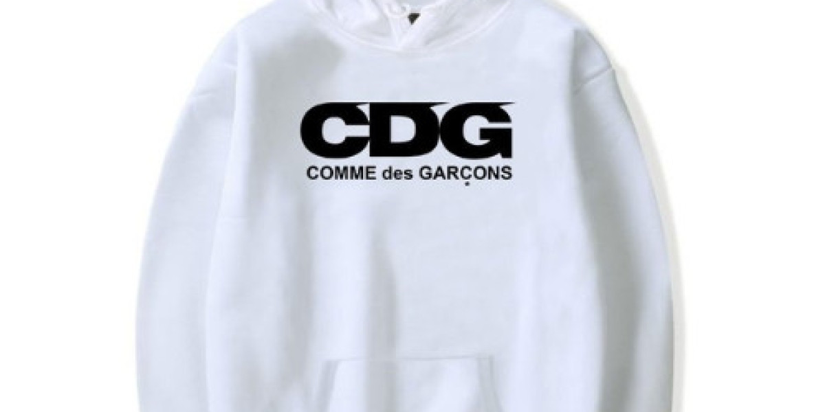Comme des Garçons Hoodies: A Modern Icon in Streetwear Culture