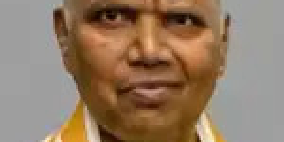 உயிர்களை நினைவுகூரும் நவீன வழி: ஆன்லைன் மரண அறிவிப்புகளின் வளர்ச்சி