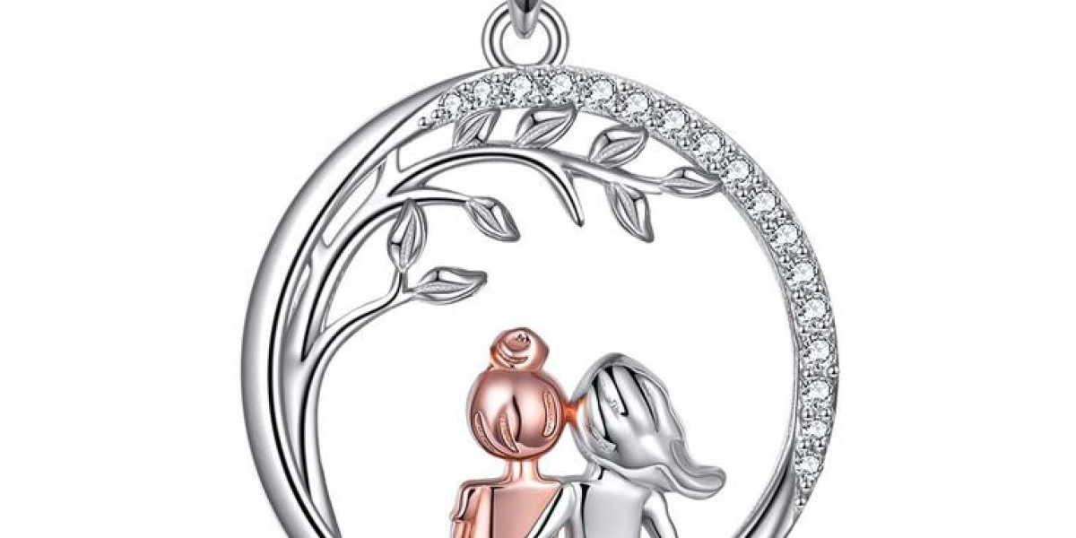 From Childhood Memories to Sparkling Moments: Jewellery for Sisters