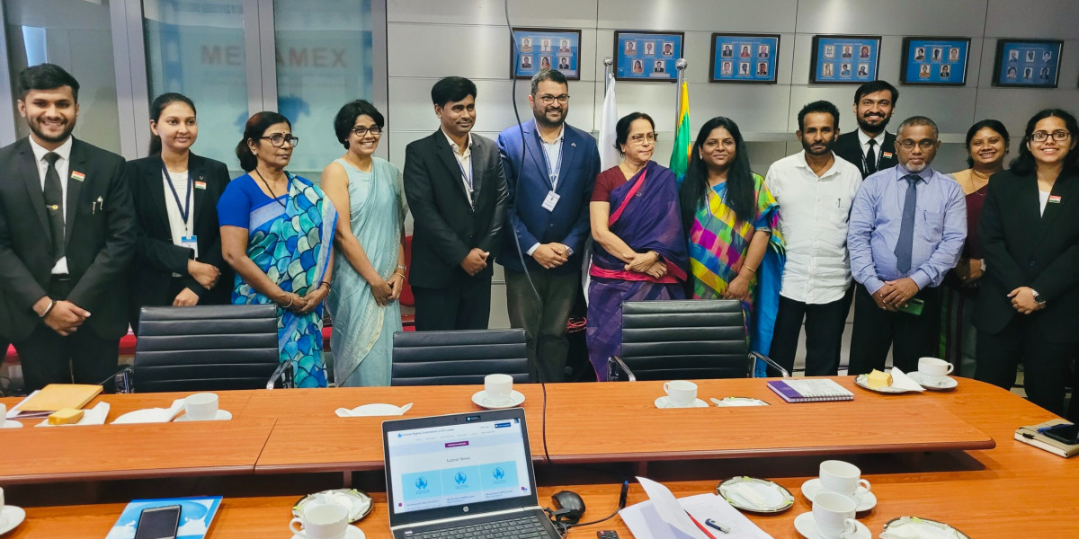 Advancing Legal Careers: Choosing the Right Law College in Maharashtra