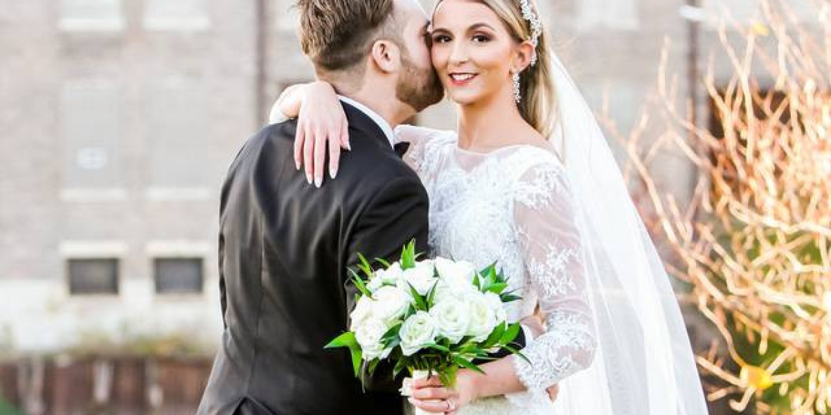 The Art of Wedding Photography in California: Where Love Meets Light and Landscape