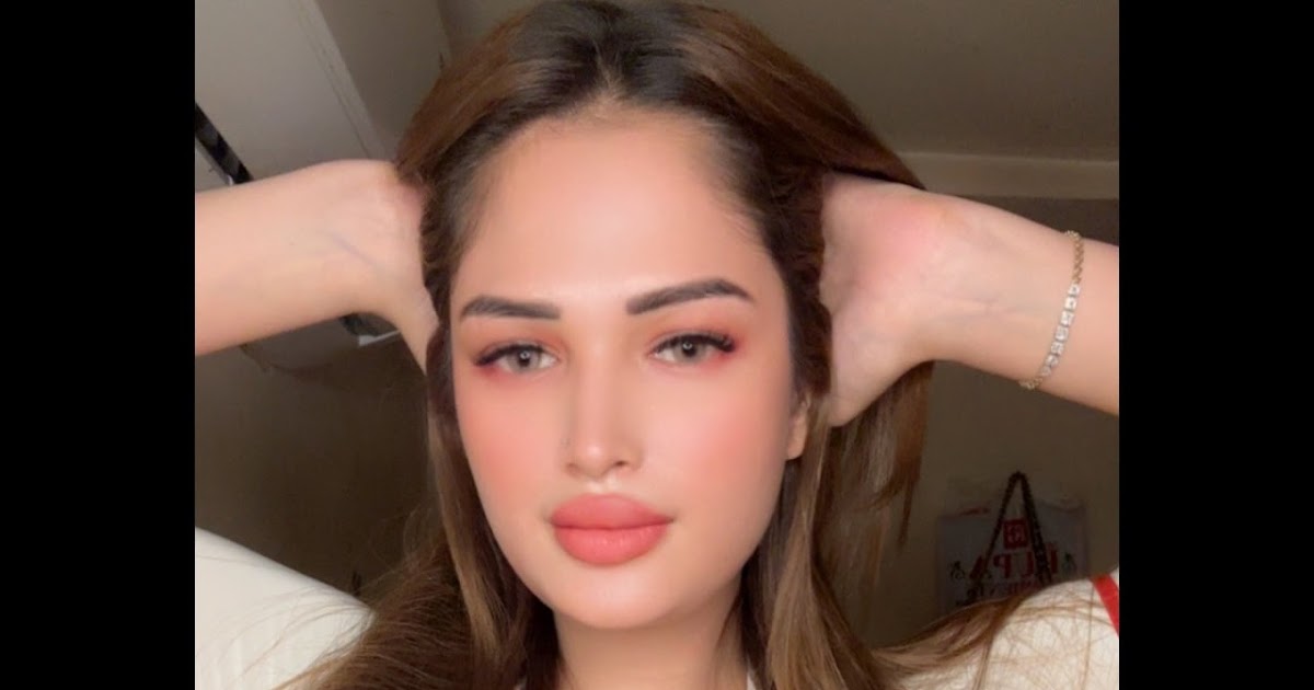 Myths and Facts About Escort Services in Greater Noida