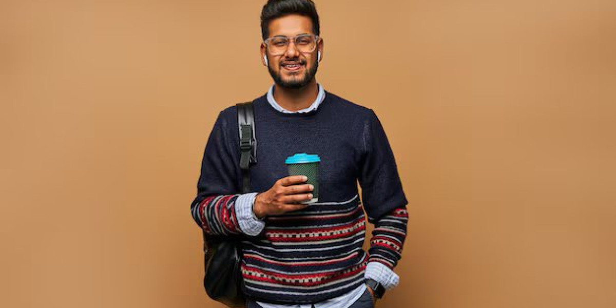 CFE vs CAMS: Which Certification Fits Your Career Goals Better?