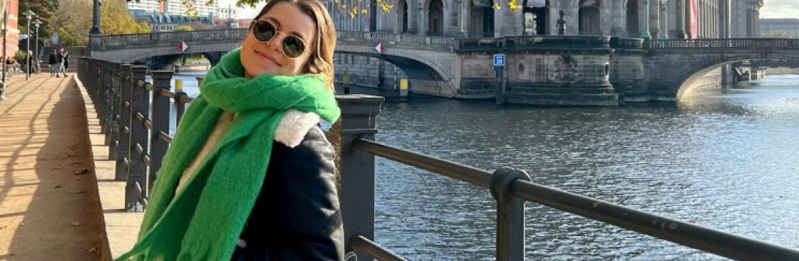 Mia Blaubaum Cover Image