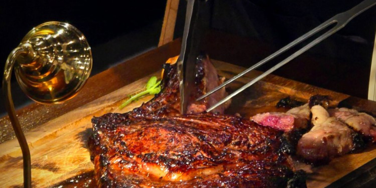 Nice Steaks in Singapore: Why Tomahawk Is the Ultimate Carnivore Destination