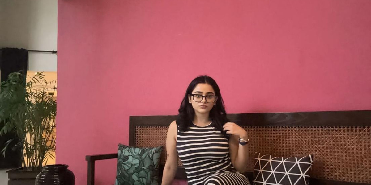 Escorts In Dubai Professional Companionship Services Guide