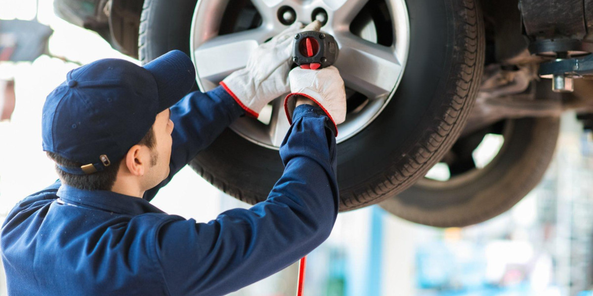 Top 5 Things to Look for When Choosing a Tire Service Center in the UAE: A Driver’s Survival Guide