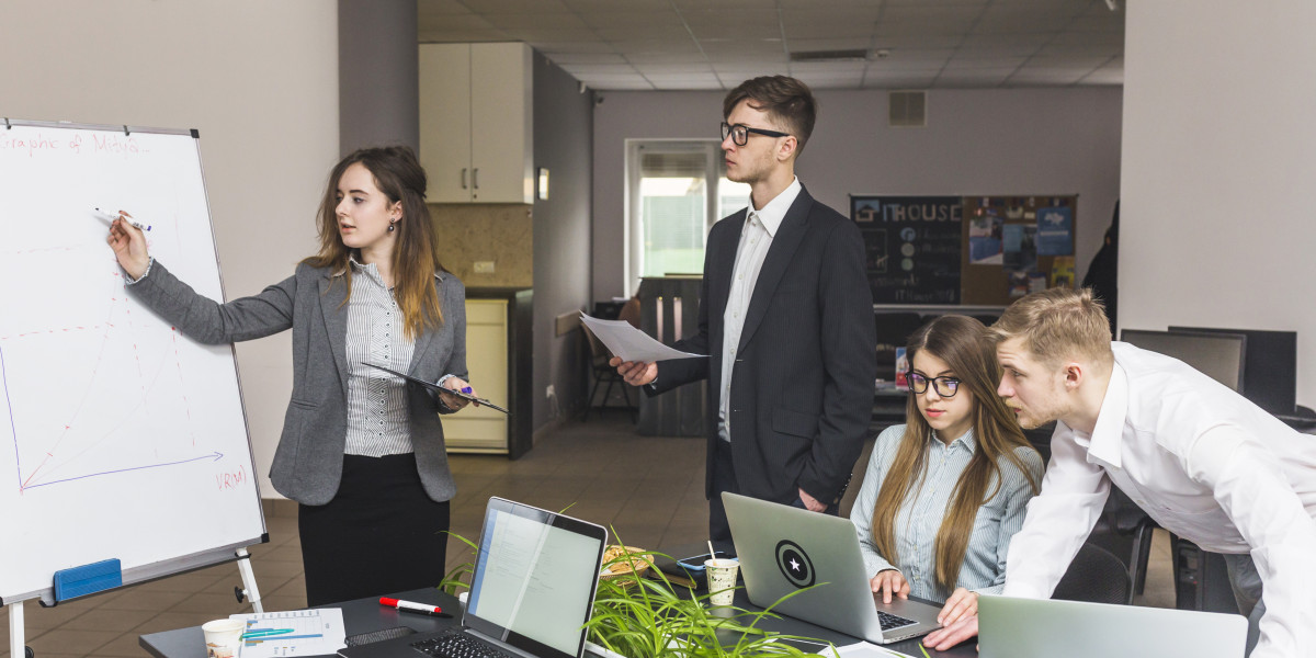 What Are the Career Opportunities After a Risk Management Course?