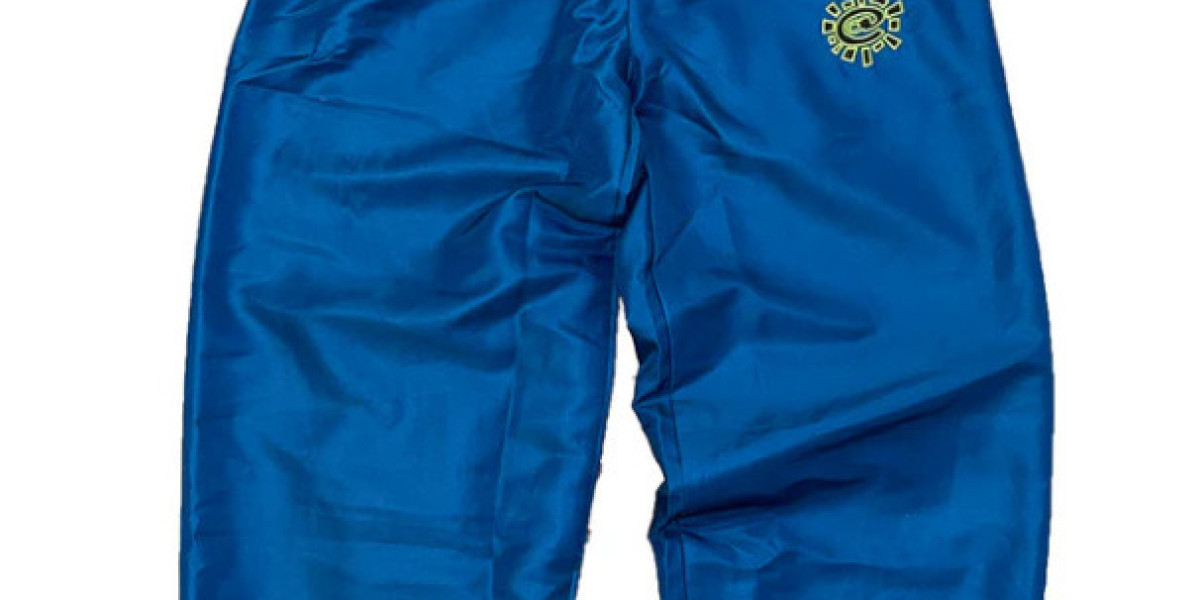 Style Benefits of alwaysdowhatyoushoulddo x Comme des Garcons