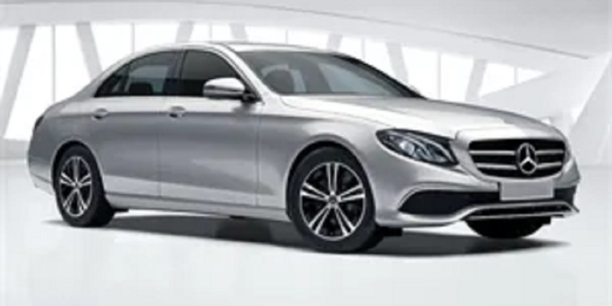 How Professional Business Chauffeurs In Cambridge Enhance Your Corporate Image