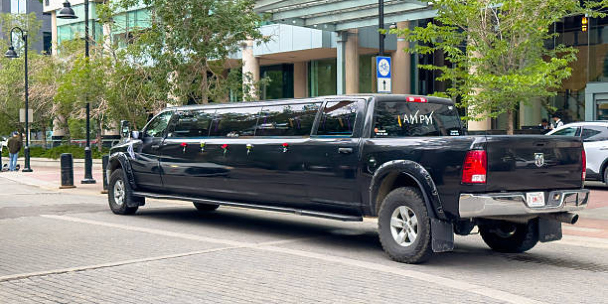 Why Choose Luxury Prom Transportation Instead of a Standard Ride?