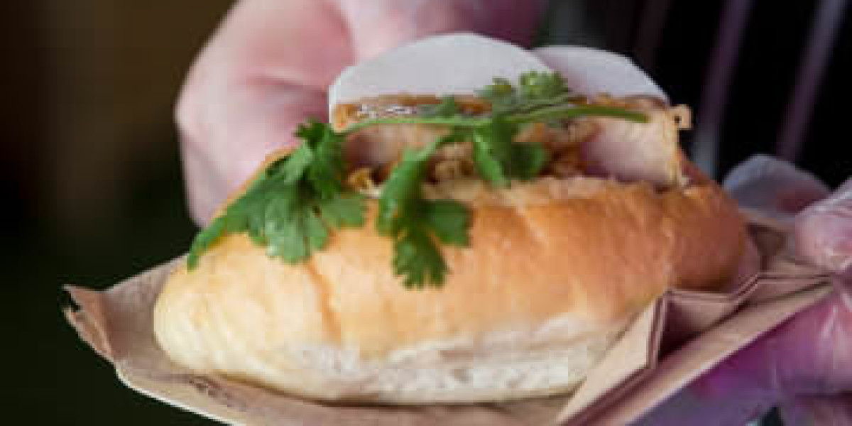 How To Choose the Best Catering Service Near You?