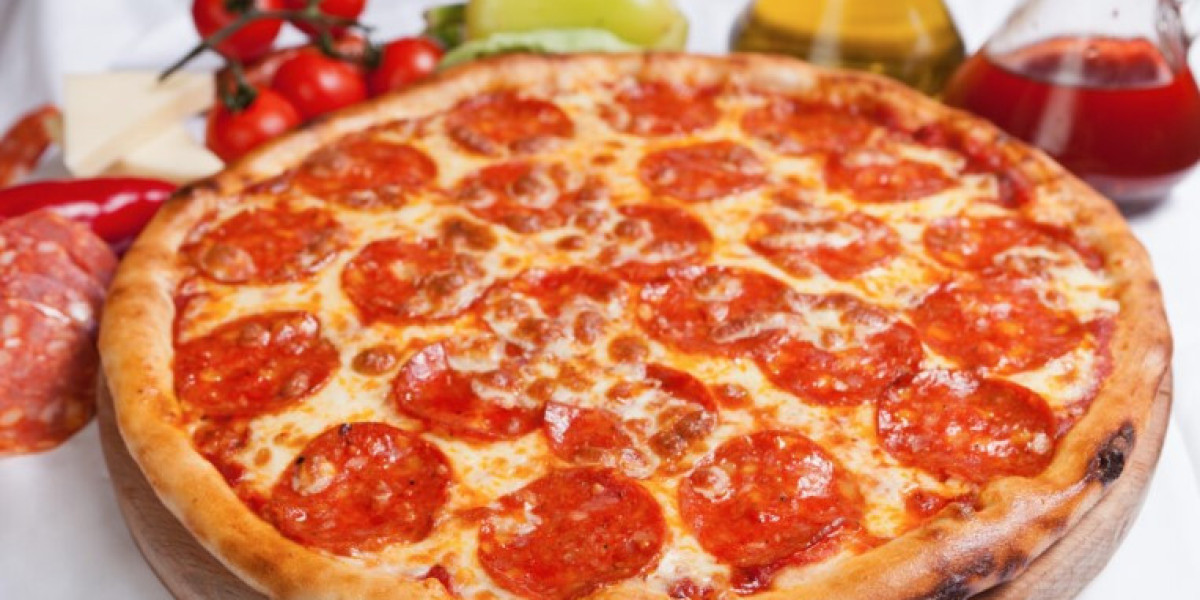 Pizzeria Tucan Marbella – The Slice That Changes Everything