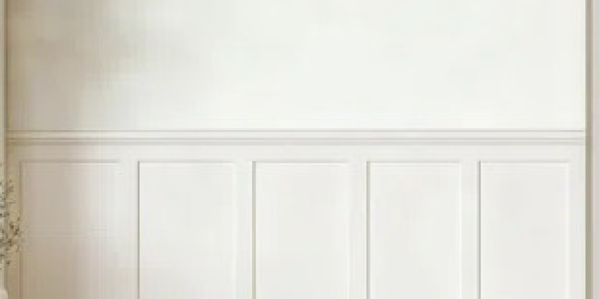 Easy Install Molding System for Quick Wall Transformations