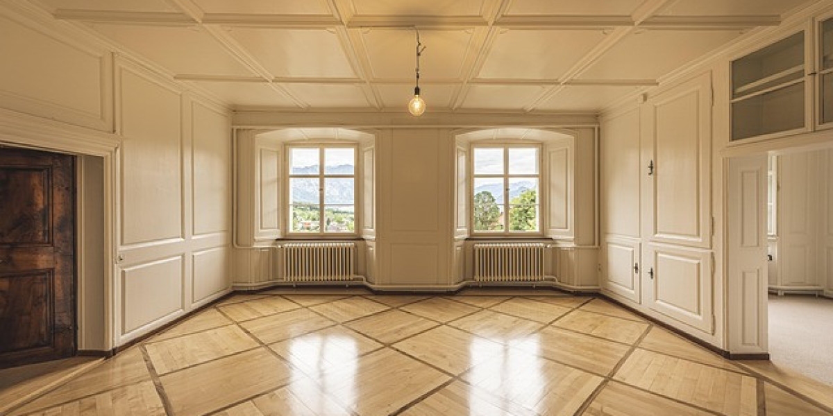 High End Villas in Bangalore: Midsummer Rain Lakeside Retreat