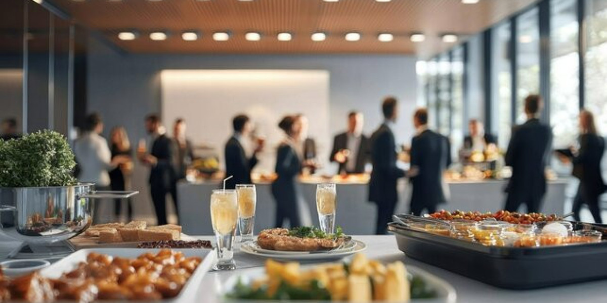 Lunch Catering Solutions That Keep Events Productive, Fresh, and Memorable