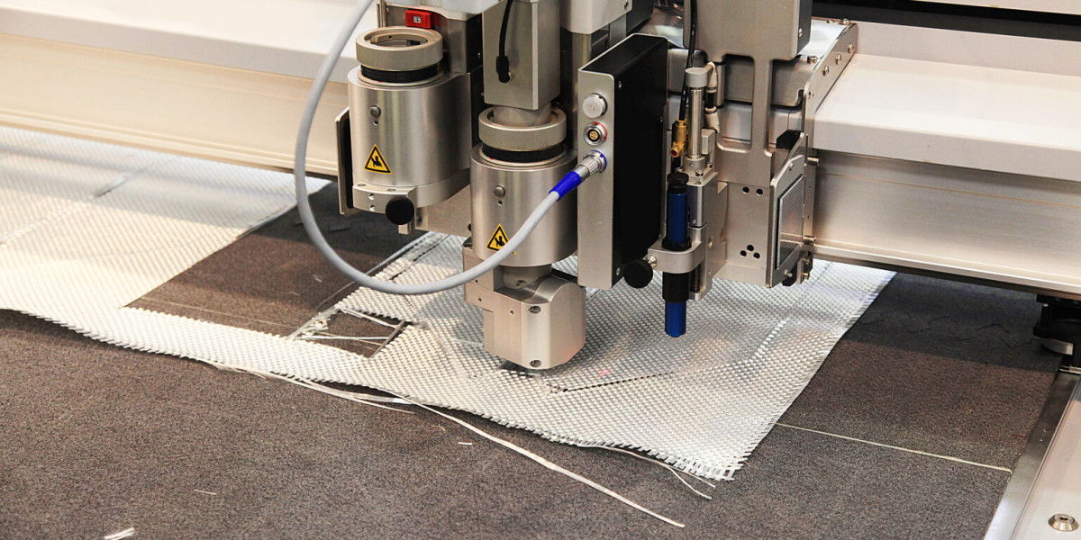 A Complete Guide to Fiberglass Manufacturing and Its Importance for Industries