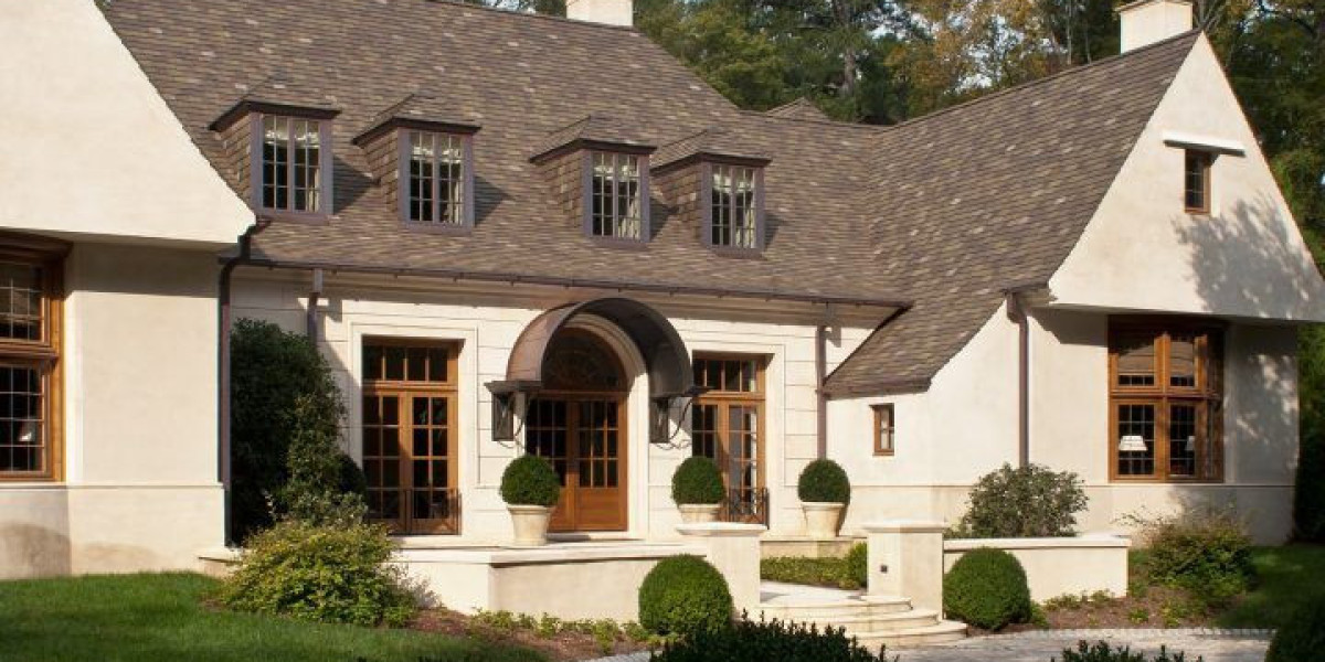 Slate Roof vs Shingle: Choosing the Best Roofing Material for Your Home