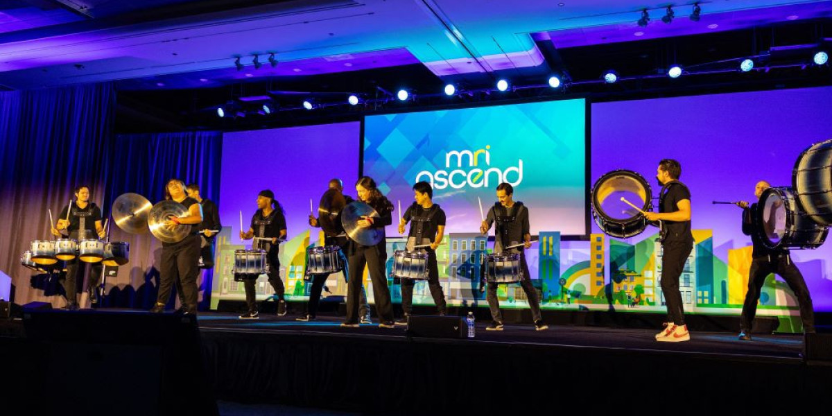 More Than Meetings: How Corporate Entertainment Transforms Business Events