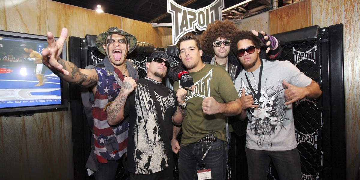 Elevate Your Wardrobe in 2026 with Tapout USA