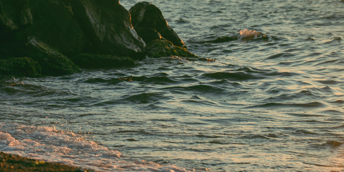 u4gm What to Play in PoE1 Legacy of Phrecia Return